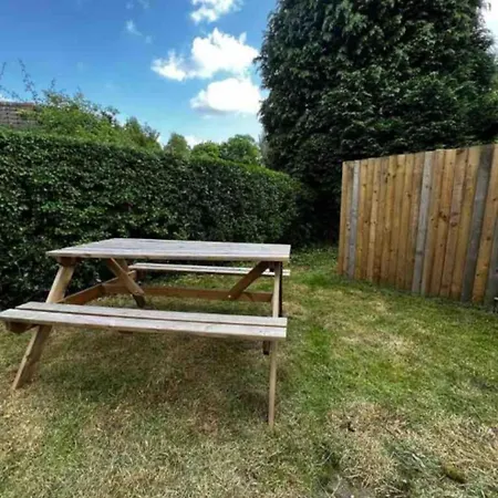 Charming House- Walking Distance To Town Centre * York