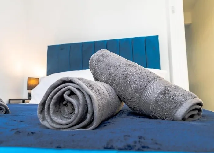 Comfortable 3br Home, Steps From Town Centre, Sleeps 6, Free Parking Сasa de vacaciones York